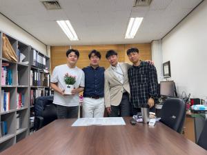 [2025.05.15] 스승의날 기념 단체 촬영 이미지